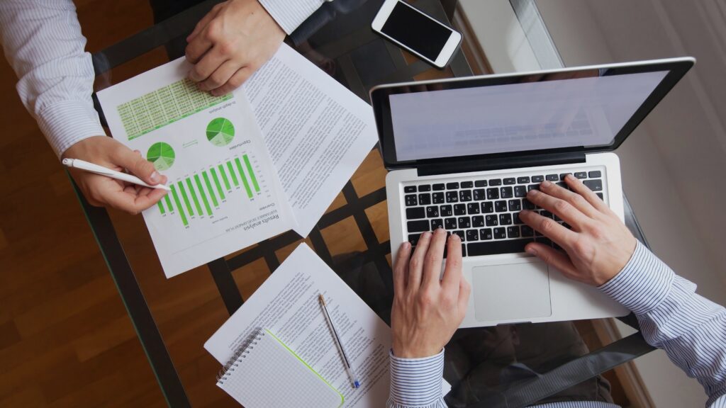 Community Management Software vs Traditional Property Management Tools: What UAE Communities Really Need